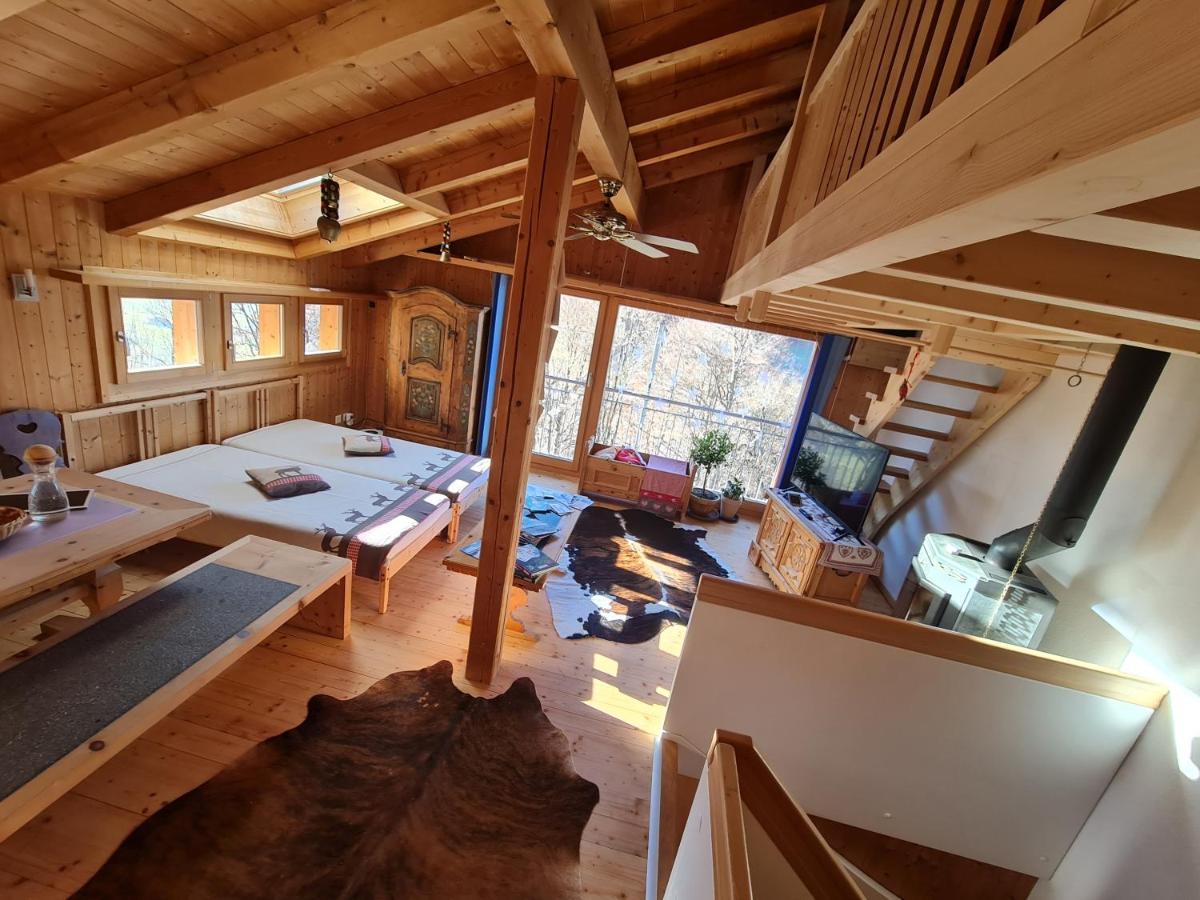 Ferienhaus & Ferienwohnung Winay Wayna Gotschna Blick Klosters Dış mekan fotoğraf