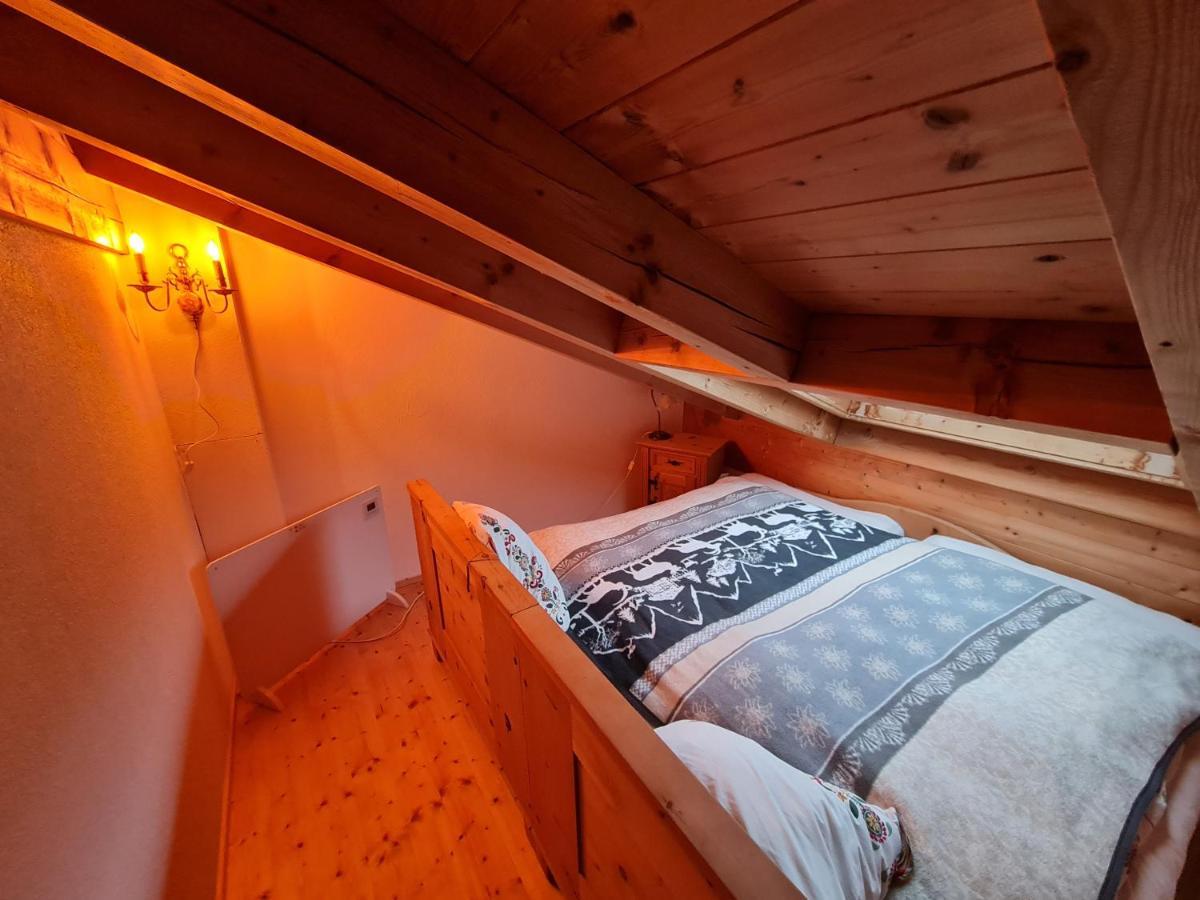 Ferienhaus & Ferienwohnung Winay Wayna Gotschna Blick Klosters Dış mekan fotoğraf