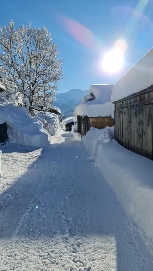 Ferienhaus & Ferienwohnung Winay Wayna Gotschna Blick Klosters Dış mekan fotoğraf