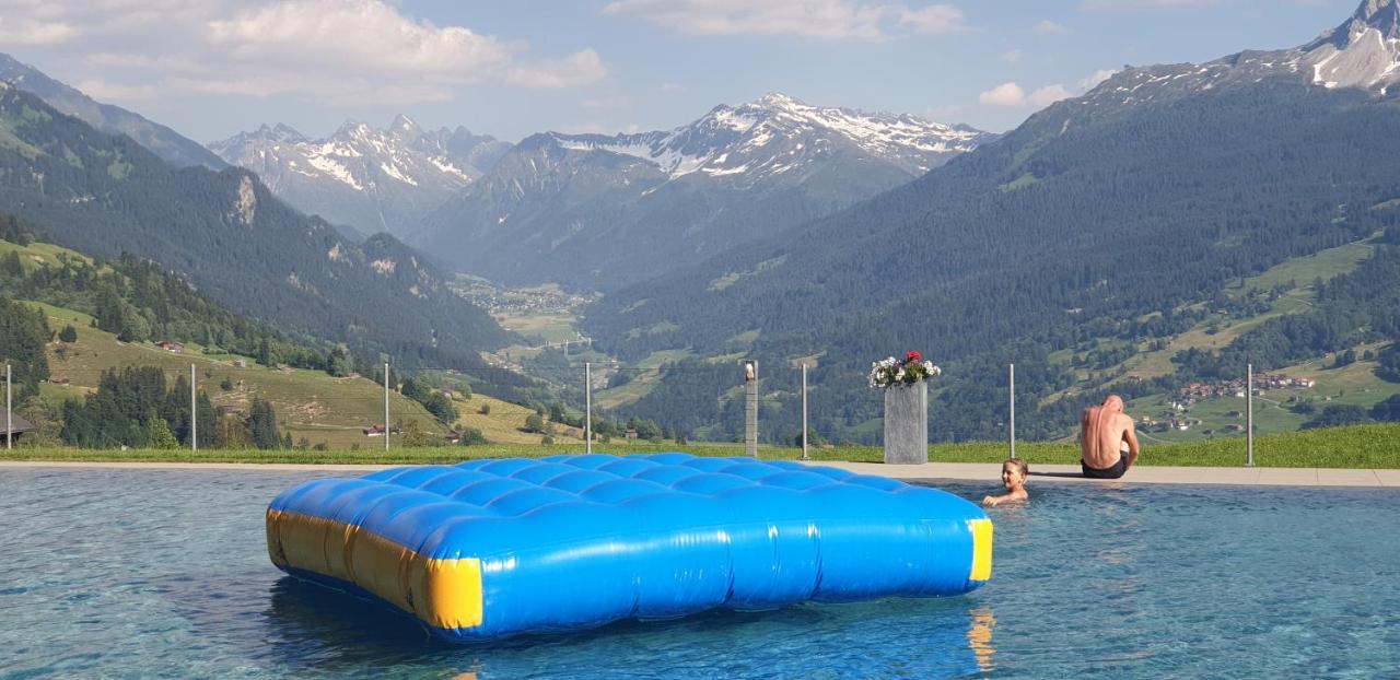 Ferienhaus & Ferienwohnung Winay Wayna Gotschna Blick Klosters Dış mekan fotoğraf