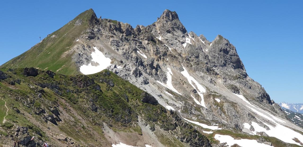 Ferienhaus & Ferienwohnung Winay Wayna Gotschna Blick Klosters Dış mekan fotoğraf